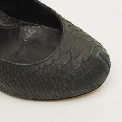 مملوكة مسبقًا Fendi Fendista Size 40 Grey Python Embossed Leather Platform Pumps