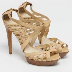 مملوكة مسبقًا Fendi Size 40 Beige Leather Strappy Sandals