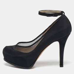 مملوكة مسبقًا Fendi Size 38 Black Mesh and Suede Platform Ankle Strap Pumps