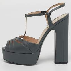 Pre Owned Fendi Size 39 Grey Leather Platform T-Strap Sandals