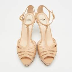 مملوكة مسبقًا Fendi Size 38 Beige Leather T-Strap Platform Sandals