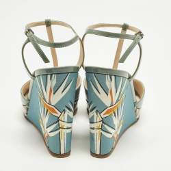 مملوكة مسبقًا Fendi Size 39 Blue Patent Leather Ankle Strap Wedge Sandals