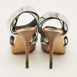 مملوكة مسبقًا Fendi Roman Size 36.5 Silver Leather Crisscrss  Ankle Strap Sandals