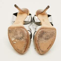 مملوكة مسبقًا Fendi Roman Size 36.5 Silver Leather Crisscrss  Ankle Strap Sandals