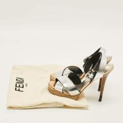 مملوكة مسبقًا Fendi Roman Size 36.5 Silver Leather Crisscrss  Ankle Strap Sandals