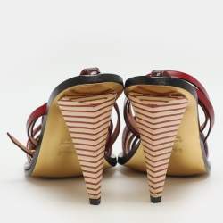 Pre Owned صندل فندي سيور للكاحل مصنوع من جلد لامع وقماش الساتان متعدد الألوان مقاس 36