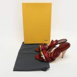 Pre Owned صندل فندي سيور للكاحل مصنوع من جلد لامع وقماش الساتان متعدد الألوان مقاس 36