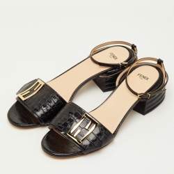 Pre Owned صندل سير كاحل فنـدي بروميناد جلد بارز مطبوع أسود مقاس 40