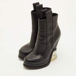 Pre Owned Fendi Size 38 Black Leather Zip Up Platform Ankle Length Boots
