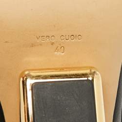 مملوكة مسبقًا حذاء فندي بوت طول الكاحل فندي فيرست جلد أسود مقاس 37