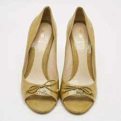 Pre Owned Fendi Fendi logo Size 41 Green Patent Leather Peep Toe Pumps