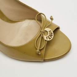 Pre Owned Fendi Fendi logo Size 41 Green Patent Leather Peep Toe Pumps