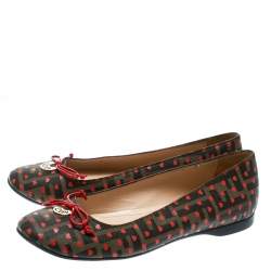 Pre Owned Fendi Tobacco Zucca Heart Printed Coated Canvas Bow Ballet Flats Size 39