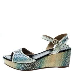 مملوكة مسبقًا Fendi Multicolor Printed Canvas And Leather Trim Platform Wedge Sandals Size 41