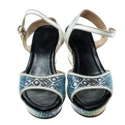 مملوكة مسبقًا Fendi Multicolor Printed Canvas And Leather Trim Platform Wedge Sandals Size 41