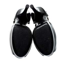 Pre Owned Fendi Black Patent Leather Peep Toe T-Strap Platform Sandals Size 38.5