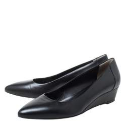 Pre Owned Fendi Black Leather Pointed Toe Wedge Pumps Size 38.5