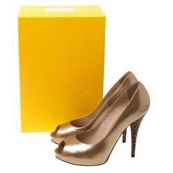 Pre Owned Fendi Beige Patent Leather Zucchino Heel Peep Toe Platform Pumps Size 40.5