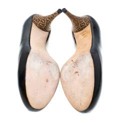 Pre Owned Fendi Black Patent Leather Logo Heel Platform Pumps Size 37.5