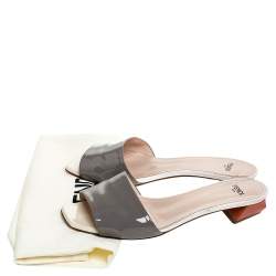 Pre Owned Fendi Grey Patent Leather Slide Sandals Size 37.5