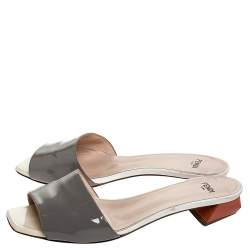 Pre Owned Fendi Grey Patent Leather Slide Sandals Size 37.5