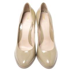 Pre Owned Fendi Beige Patent Leather Logo Pumps Size 40
