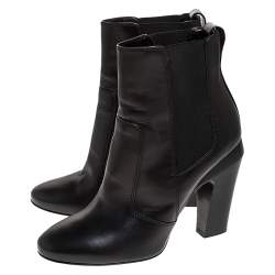 Pre Owned Fendi Black Leather Ankle Boots Size 37