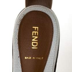 Fendi White/Beige Lizard And Patent Leather Appliqued Flower Ankle Strap Flat Sandals Size 40