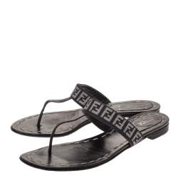 Pre Owned Fendi Black FF Canvas and Leather Flat Thong Sandals Size 37.5