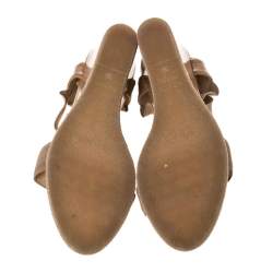 Fendi Beige Patent Leather And Elastic T-Strap Wedge Espadrille Sandals Size 39