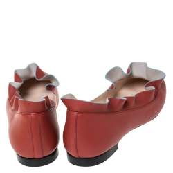 Pre Owned Fendi Brick Red Leather Ruffle Ballet Flats Size 40