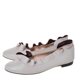 Pre Owned Fendi Beige Leather Ruffle Ballet Flats Size 40