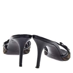 Fendi Tobacco Zucca Canvas And Black Patent Bow Slide Sandals Size 39