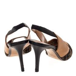 Pre Owned صندل فندي قماش زوكا بني / أسود وجلد مقدمة مفتوحة مقاس 36