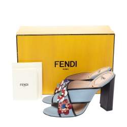 Pre Owned Fendi Grey Leather Flowerland Cross Strap Sandals Size 38.5