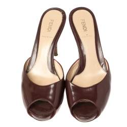 Pre Owned Fendi Burgundy Patent Leather and Zucca Heel Peep Toe Slide Sandals Size 37.5