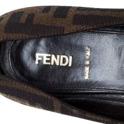 مملوكة مسبقًا حذاء كعب عالي فندي كانفاس توباكو زوكا بلوحة الشعار نعل روكي مقاس 40.5