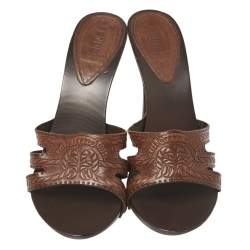 Pre Owned Fendi Brown Leather Slip On Mules Sandals Size 38.5 