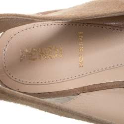 Pre Owned صندل فندى نعل سميك فتحة كعب روكى جلد سويدى بيج مقاس 38.5