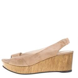 Pre Owned صندل فندى نعل سميك فتحة كعب روكى جلد سويدى بيج مقاس 38.5