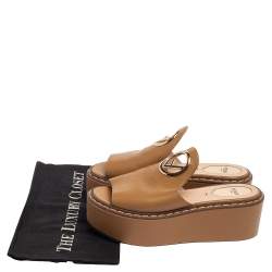 Pre Owned  Fendi Beige Leather Platform Slide Sandals Size 37