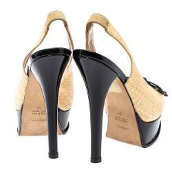 Pre Owned Fendi Beige/Black Raffia And Patent Leather Peep Toe Slingback Pumps Size 37