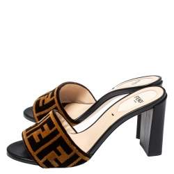 Pre Owned Fendi Brown/Black FF Logo Velvet Slide Sandals Size 36