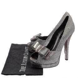 Fendi Silver Brocade Fabric and Textured Leather Deco Bow Peep Toe Platform Pumps Size 38