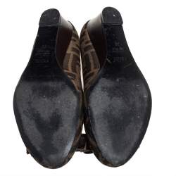 Pre Owned Fendi Brown Zucca Canvas Bow Detail Wedge Pumps Size 39