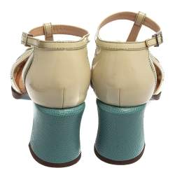 مملوكة مسبقًا Fendi White/Blue Cut-Out Patent Leather And Lizard Block Heel Peep Toe Sandals Size 38.5
