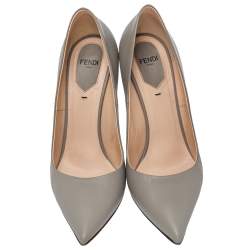 Pre Owned Fendi Grey Leather Pointed Toe Pumps Size 38.5