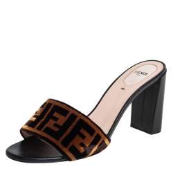 Pre Owned Fendi Brown Zucca Velvet Open Toe Slide Sandals Size 40.5 
