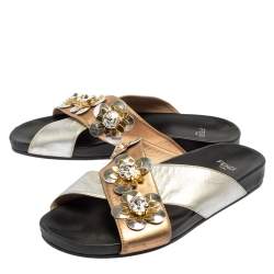 Pre Owned Fendi Silver/Gold Leather Flowerland Slides Size 37
