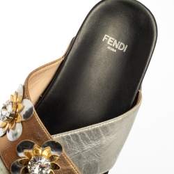 Pre Owned Fendi Silver/Gold Leather Flowerland Slides Size 37